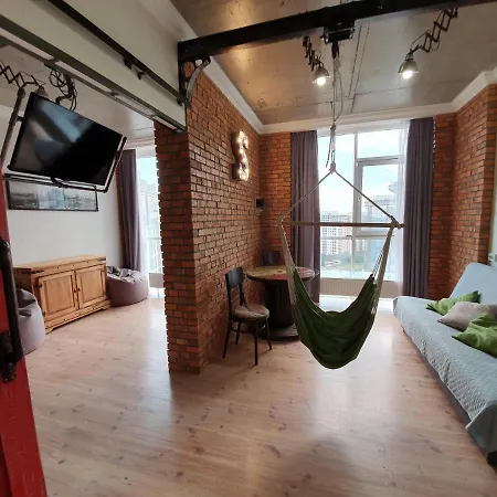 Loft 9 אודסה